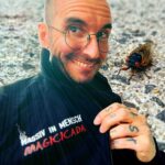 Massiv in Mensch & Dr. Mark Benecke – Magicicada