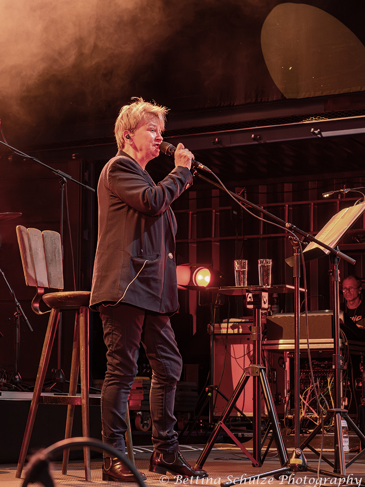 Anne Clark & Band – HafenSounds-Festival 2024