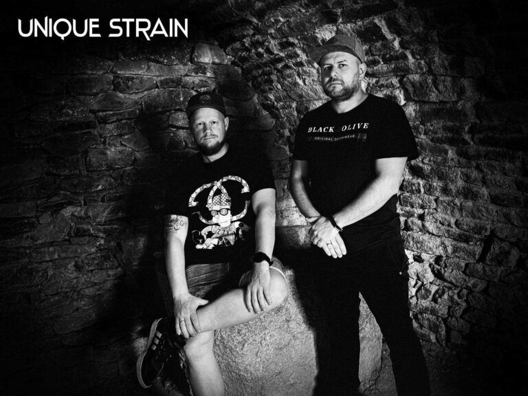Unique Strain: Audiointerview